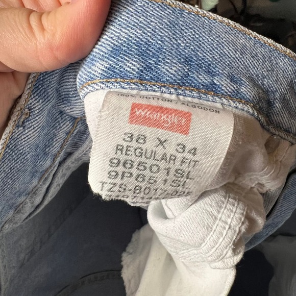 Vintage Wrangler Distressed Denim Jeans Light Wash Regular Fit Men's 38x34 - Picture 3 of 10